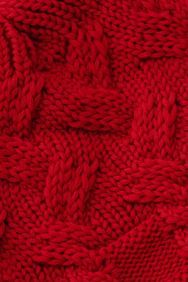 Czapka z warkoczem czerwona wełniana