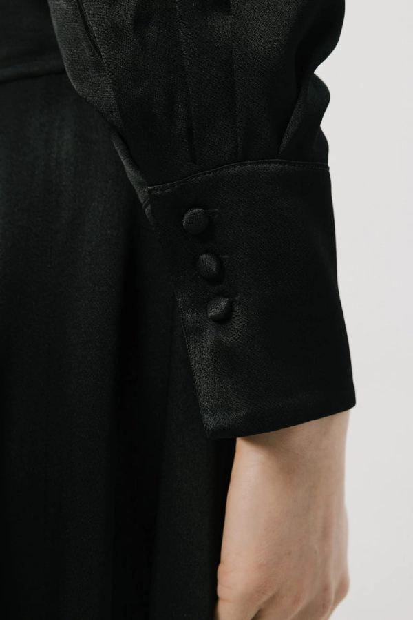 Bluzka Wave wiskozowa, czarna