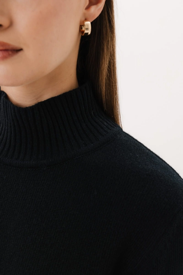 Sweter Mild wełniany, czarny