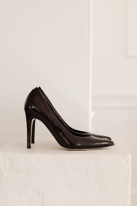 Szpilki Raw ze skóry lakierowanej, bordowe