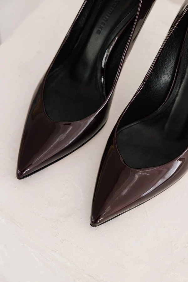 Szpilki Raw ze skóry lakierowanej, bordowe