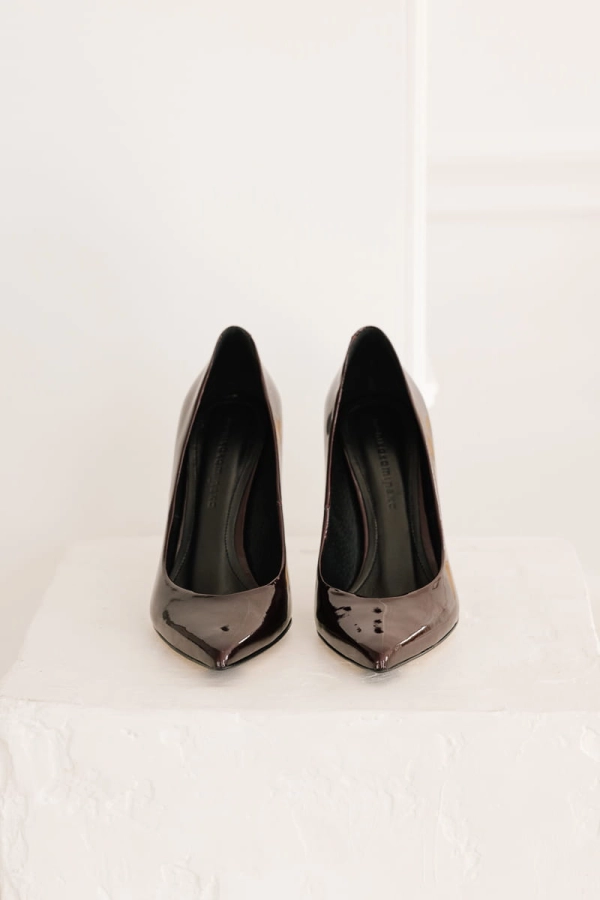 Szpilki Raw ze skóry lakierowanej, bordowe