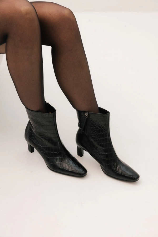 Botki skórzane Realm, czarne