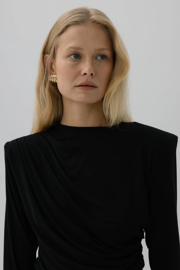 Bluzka Rey z marszczeniami, z bambusa, czarna