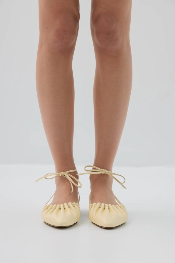 Balerinki Marbella skórzane, masełkowe