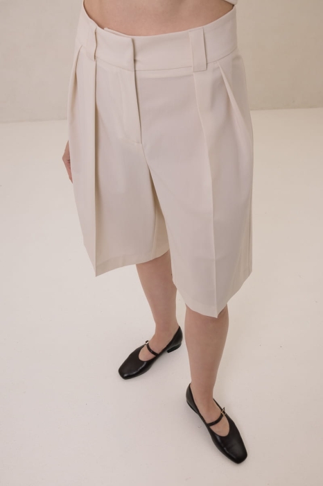 Bermudy wełniane Lagos Light, kremowe