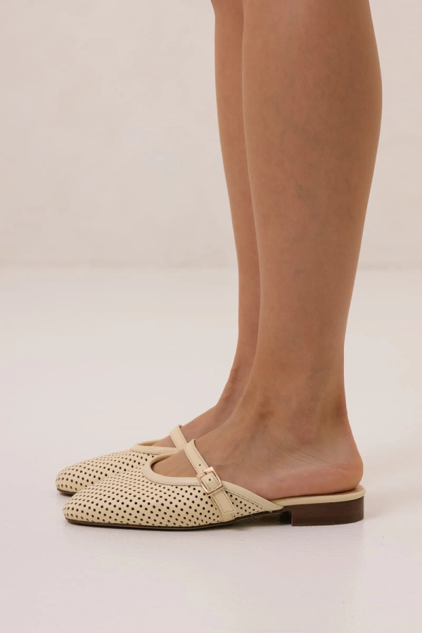 Klapki Sevilla skórzane, masełkowe