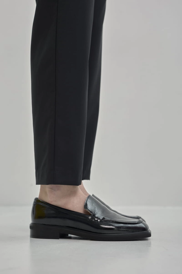 Mokasyny Dery, skóra lakierowana, czarne