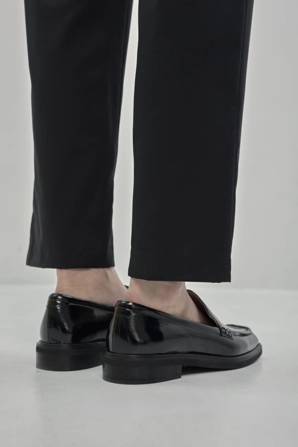 Mokasyny Dery, skóra lakierowana, czarne