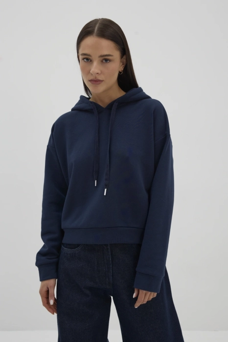 Granatowa bluza damska Kai – widok przodu