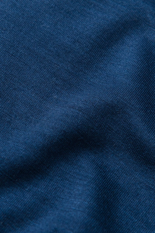 Bluza sportowa Pacer, wełna merino, granatowa – detal dzianiny